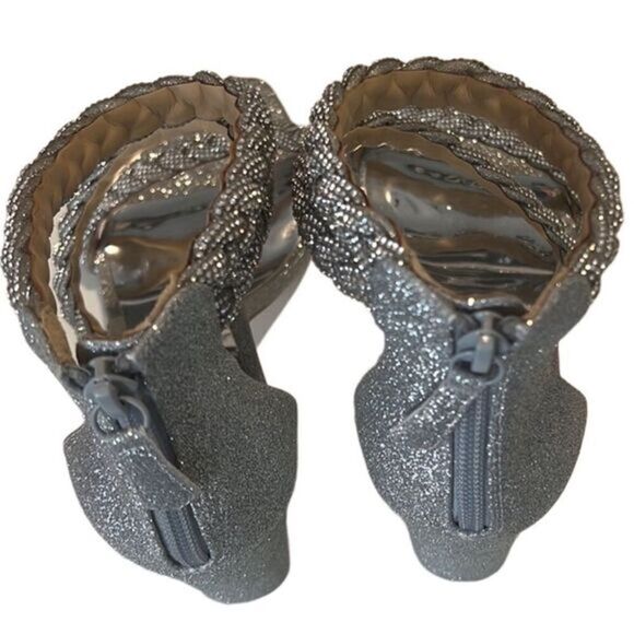 Badgley Mischka Fenix Silver Braided Rhinestone Block Heels Size 8 - Picture 9 of 12